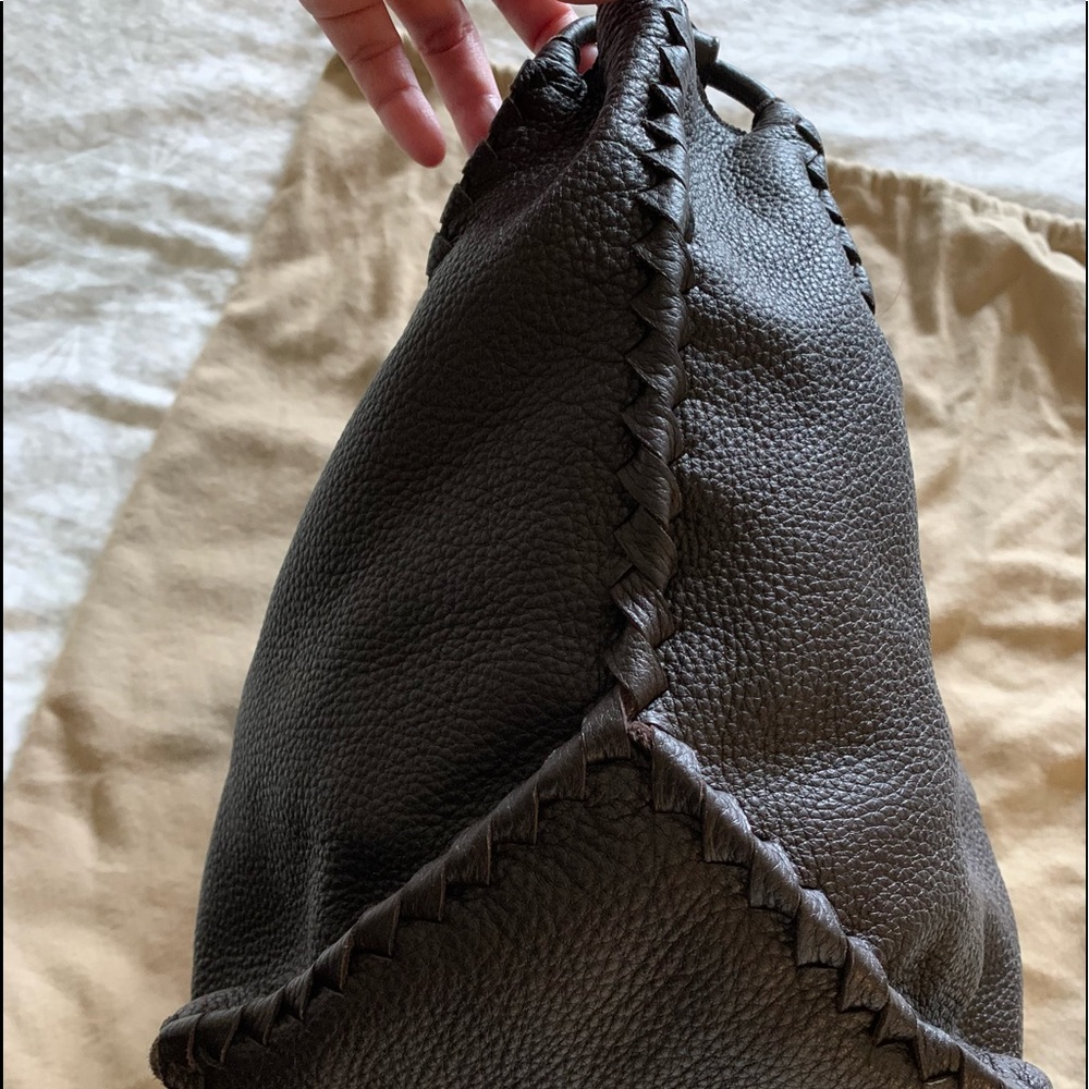 Bottega Veneta Open Hobo Cervo with
Intrecciato Detail - Picture 5 of 17